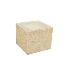 Jardinière urbaine en béton carrée