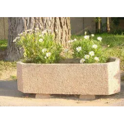JARDINIERE URBAINE EN BETON OCTOGONAL