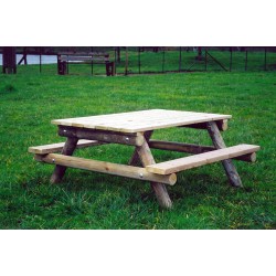Table pique-nique en bois pour enfants