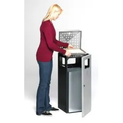 Cendrier avec poubelle cubique - détails vue cendrier - Leader Equipements