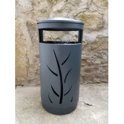 Poubelle de ville en métal Mayotte - modèle à découpes - Leader Equipements Poubelle de ville en métal Mayotte - modèle à découpes - Leader Equipements