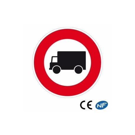 Panneau de circulation signalant un accès interdit aux camions