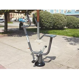 Vélo de fitness extérieur pour parcours sportif