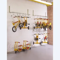 Crochets muraux pour trottinettes