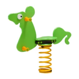 Âge 2 à 12 ans : Jeu à ressort souris