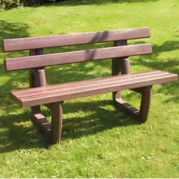 Banc public en plastique recyclé
