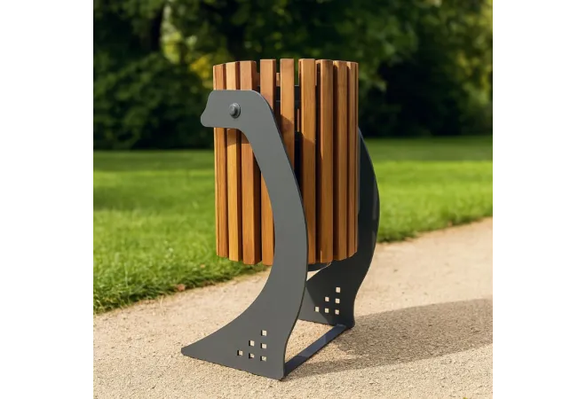 Poubelle design en bois et métal
