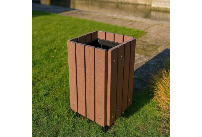 Corbeille extérieure en plastique recyclé