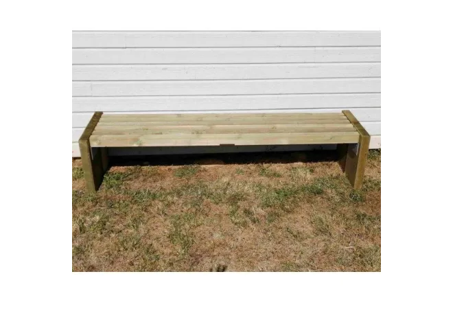 Banquette rustique en bois