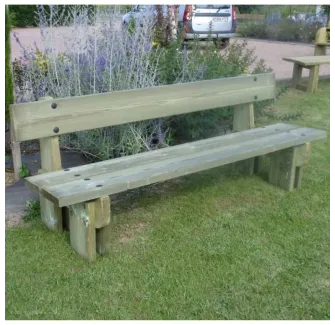 Banc jardin public en bois