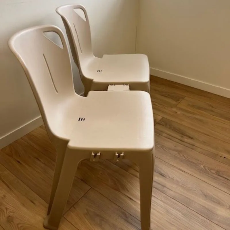 Chaise salle des fêtes - Chaise polyvalente - Chaise monobloc Chaise salle des fêtes - Chaise polyvalente - Chaise monobloc