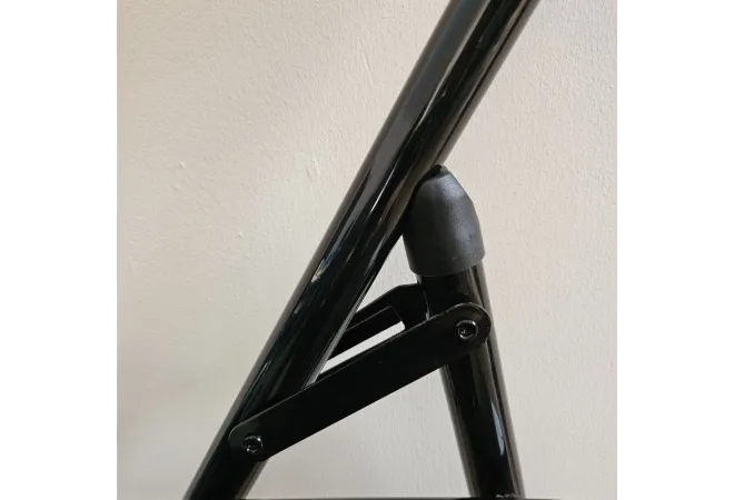 Chaise pliable avec double charnière