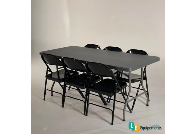 ensemble table et chaises pliantes en métal