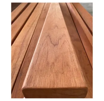 Latte de bois exotique pour banc