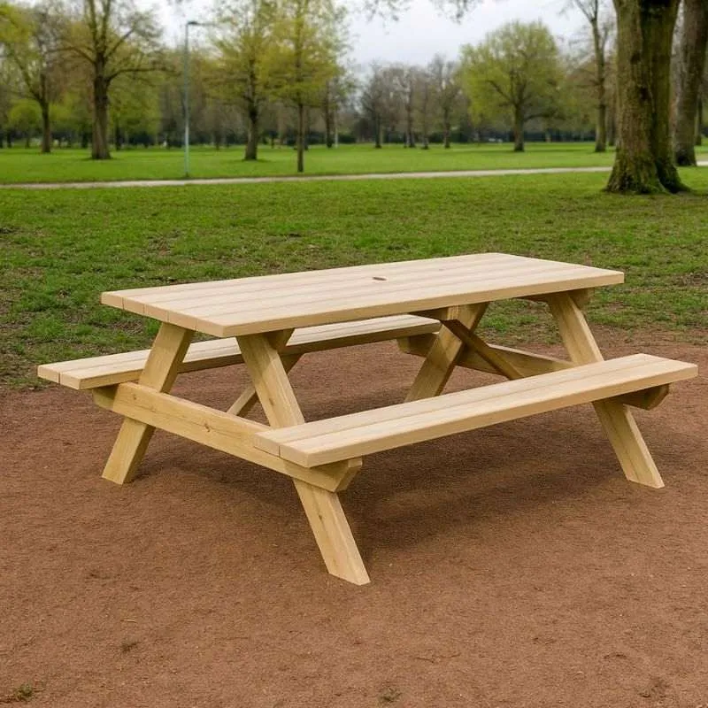 Table de pique-nique en bois pour les espaces publics extérieurs