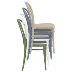 Chaises empilées pour professionnels, diverses couleurs Chaises empilées pour professionnels, diverses couleurs