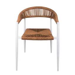 Fauteuil en cordes marron et structure blanche Fauteuil en cordes marron et structure blanche