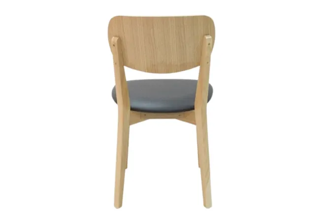 Chaise pour salle de restaurant vue dos Chaise pour salle de restaurant vue dos