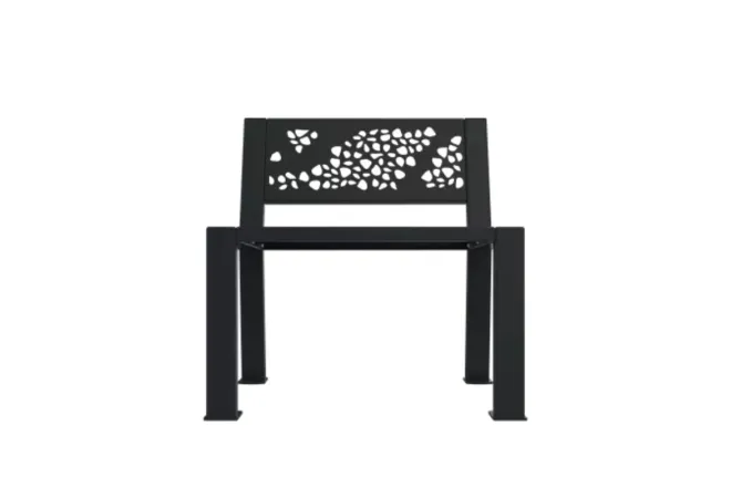 Fauteuil urbain en métal ajouré