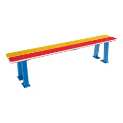 Banquette maternelle en acier et lames PEHD coloré Banquette maternelle en acier et lames PEHD coloré