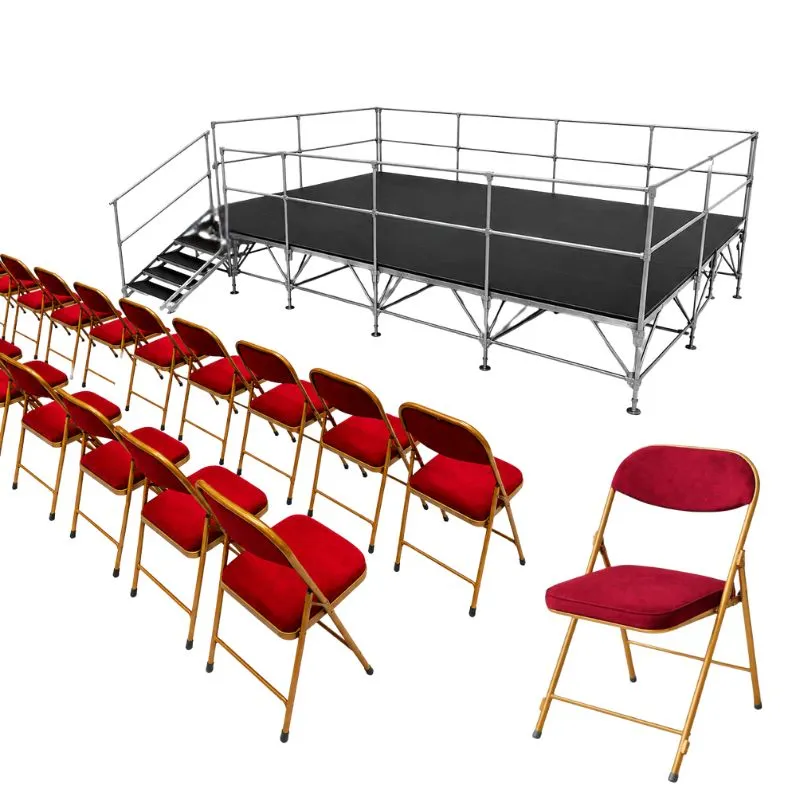 Lot chaises pliantes en velours rouge et podium estrade Lot chaises pliantes en velours rouge et podium estrade