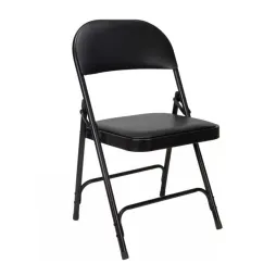 Chaise pliante en vinyle noir Chaise pliante en vinyle noir