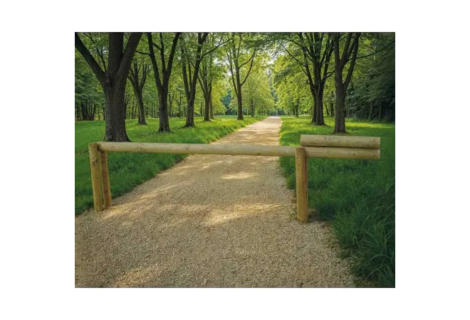 Barrière en bois levante en maitrise d'accès à l'entrée d'une forêt Barrière en bois levante en maitrise d'accès à l'entrée d'une forêt