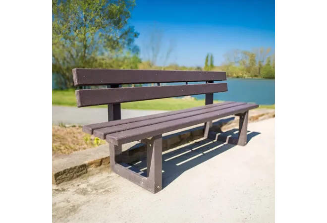 Banc public en plastique recyclé Banc public en plastique recyclé