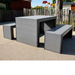 Table en plastique recyclé Table en plastique recyclé