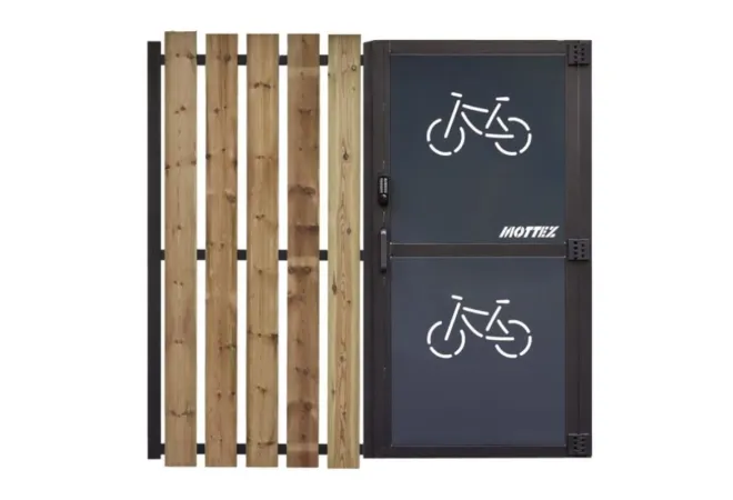 Porte sécurisée par digicode de l'abru cycles Porte sécurisée par digicode de l'abru cycles