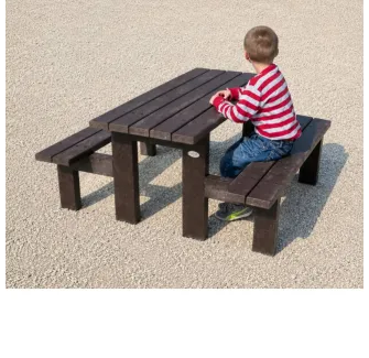 Table picnic en plastique recyclé pour enfants