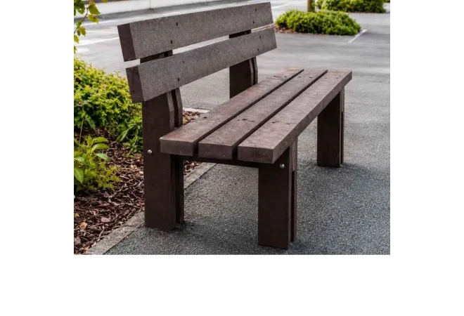 Banc urbain en recyclé pour espace public Banc urbain en recyclé pour espace public