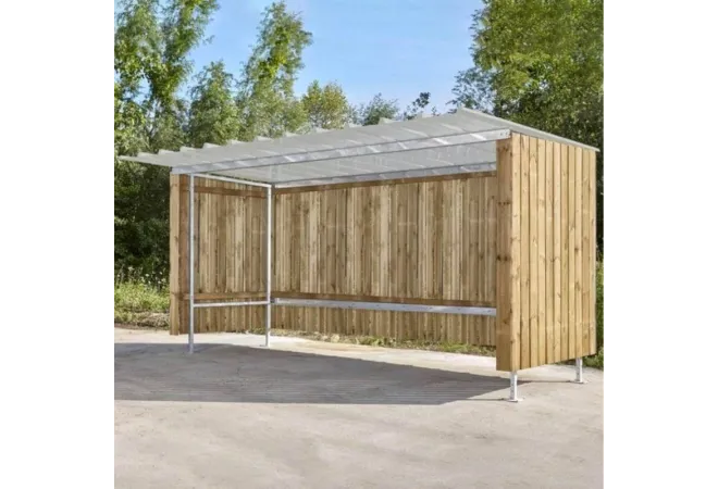 Abri urbain pour vélos, ou conteneurs à poubelle, en bois avec toit en tôle Abri urbain pour vélos, ou conteneurs à poubelle, en bois avec toit en tôle