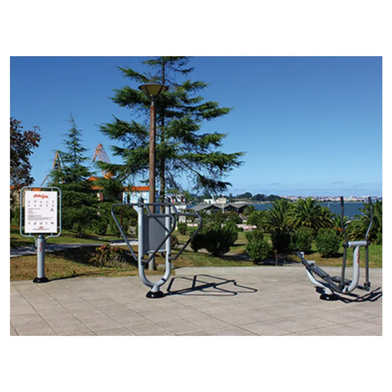 Agrès de fitness extérieur barres parallèle dans un parc Agrès de fitness extérieur barres parallèle dans un parc