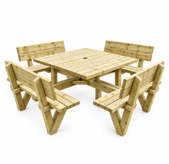 table en bois avec banc extérieur