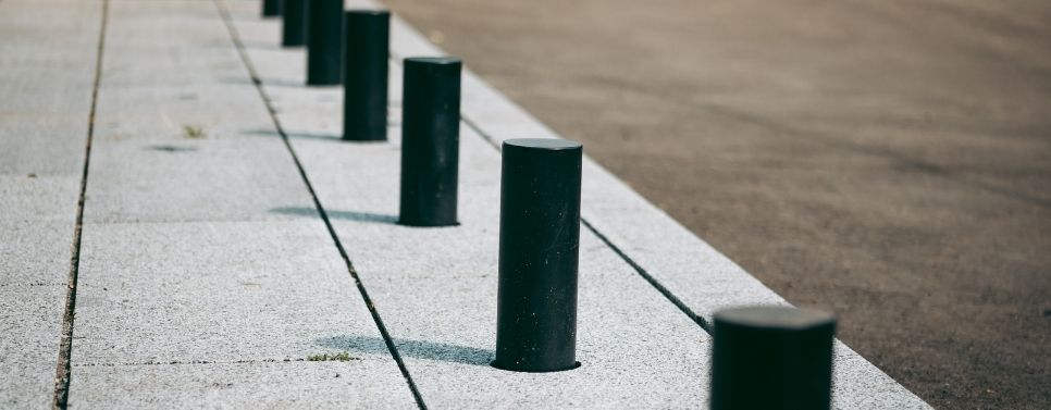 borne anti bélier protection contre intrusion