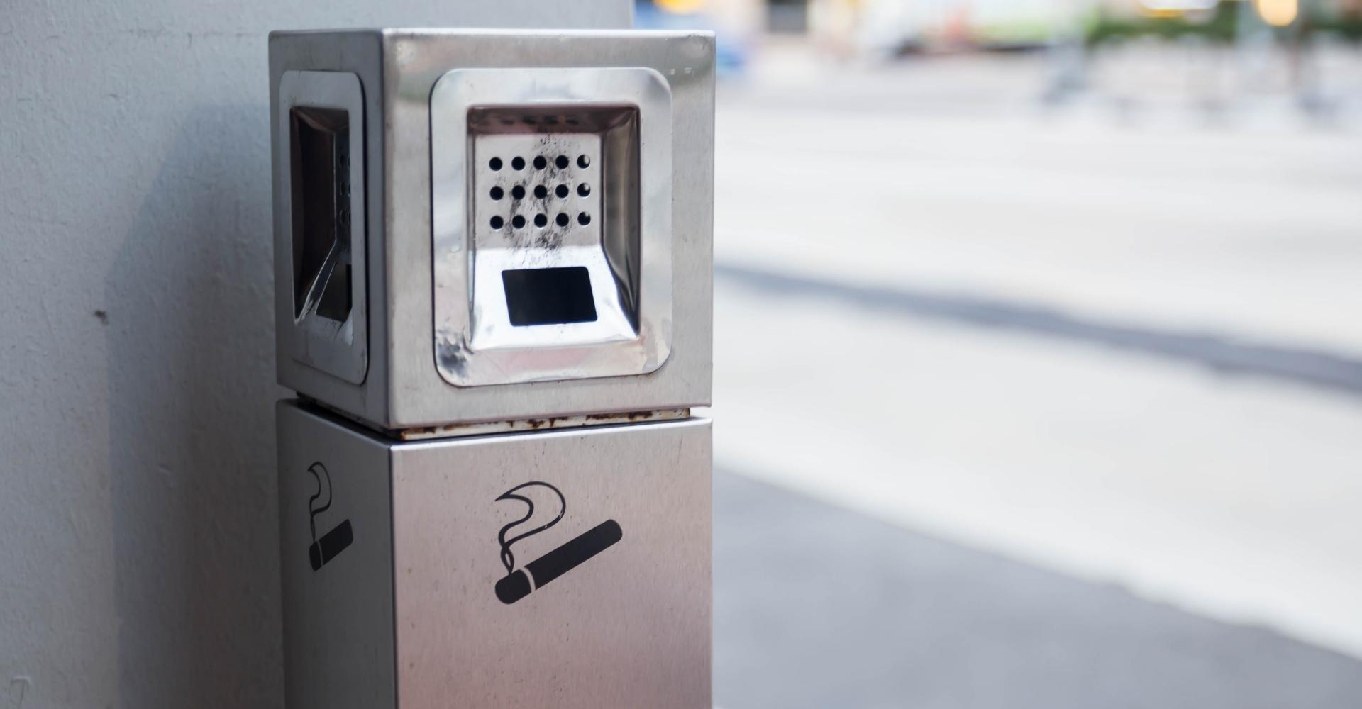 cendrier urbain en inox