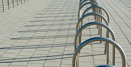 Pourquoi l'inox est le matériau idéal en aménagement extérieur ?