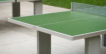 Table ping pong en béton : l'incontournable pour vos espaces extérieurs